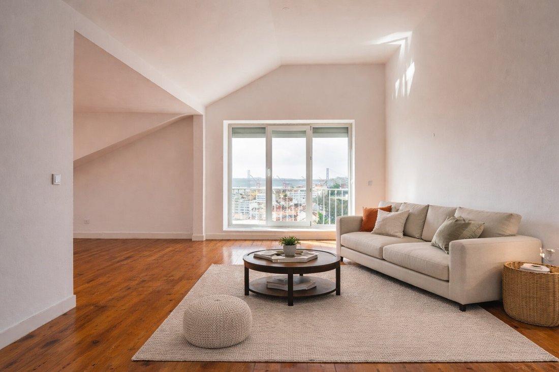 Apartment in Misericordia, Lisbon, Portugal 2 - 17136420