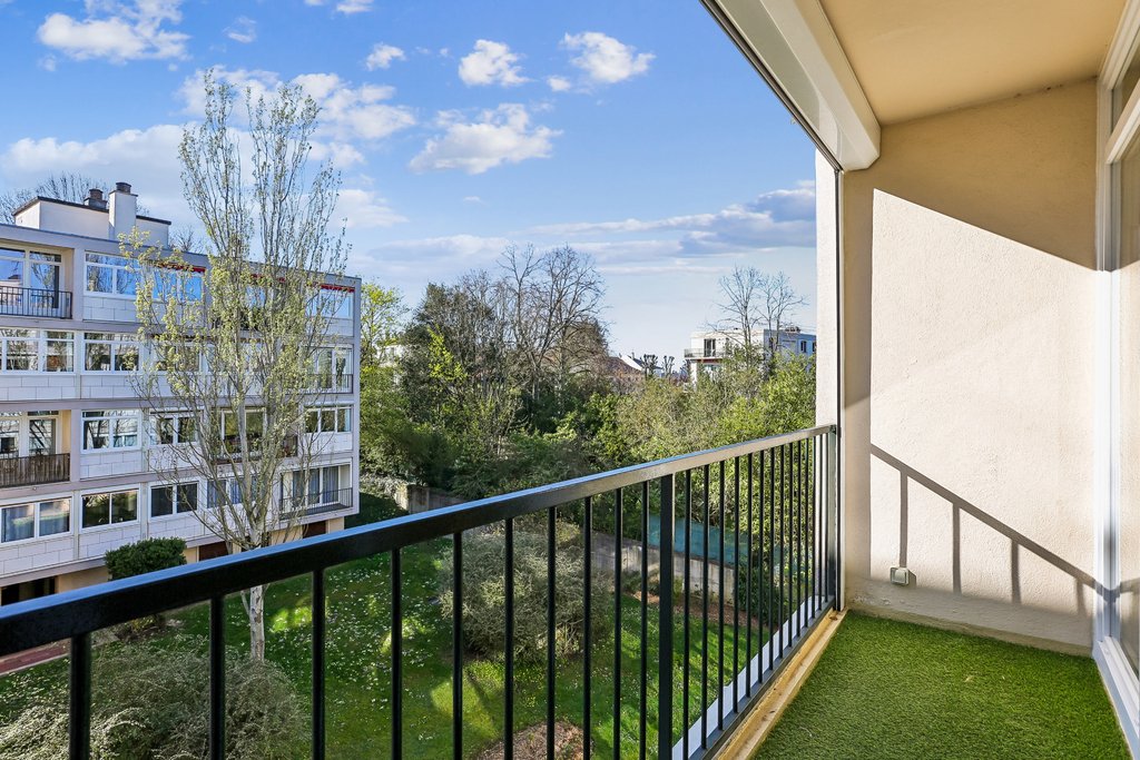 Apartment in Saint-Cloud, Ile-de-France, France 4 - 17444488