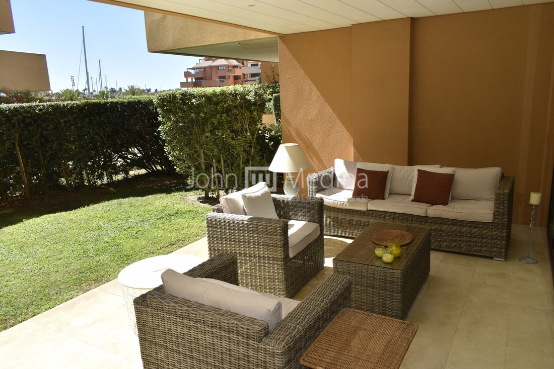 Apartment in Sotogrande, San Roque, Andalusia 2 - 17443789