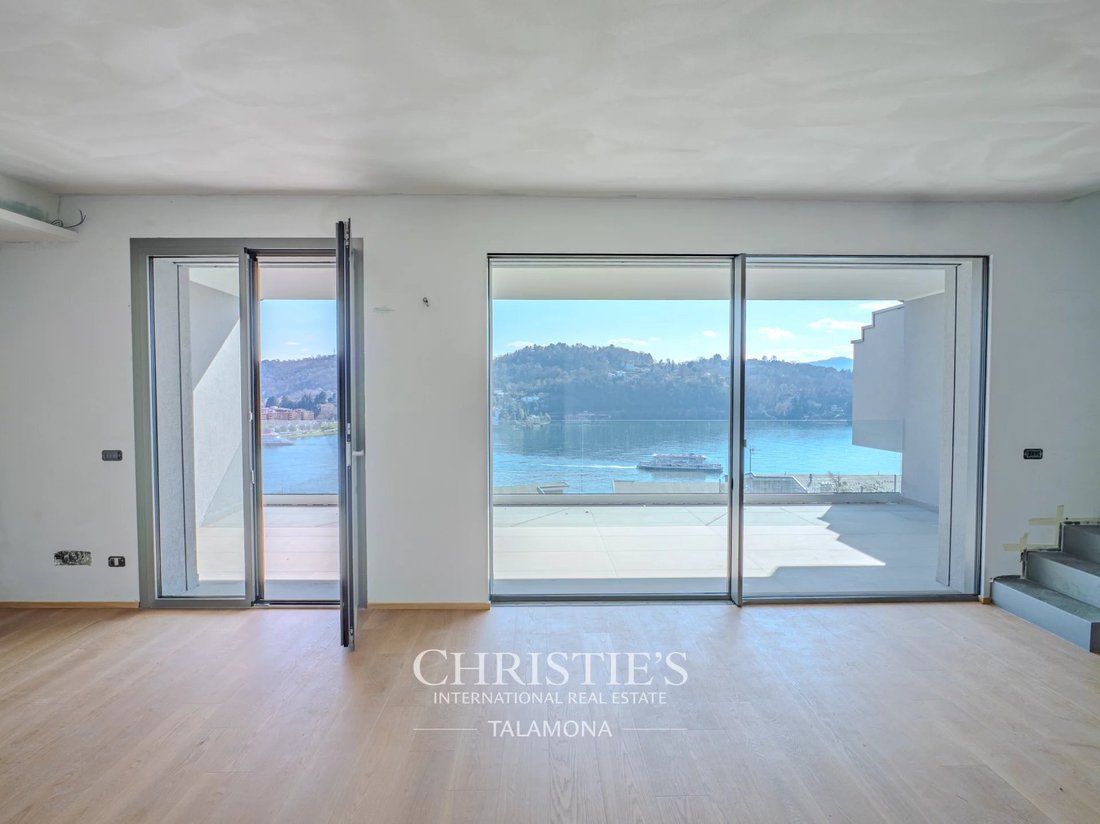 Apartment in Laveno-Mombello, Lombardy, Italy 3 - 17444510