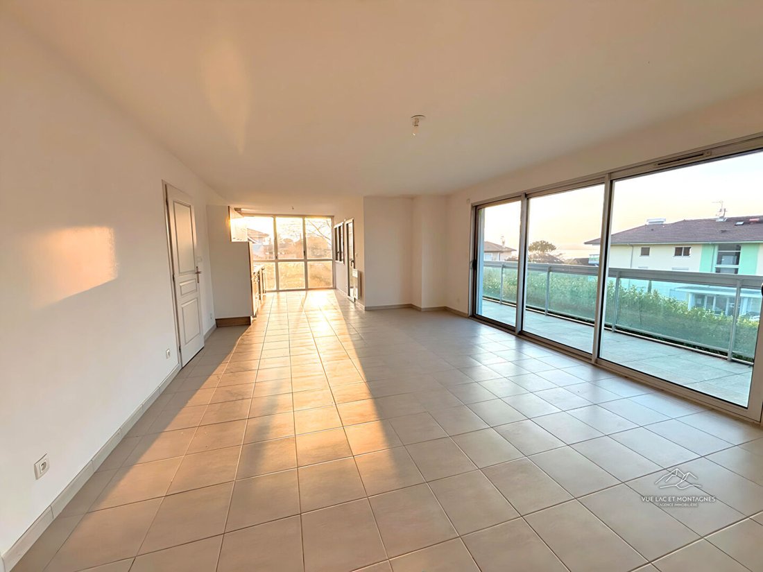 Apartment in Messery, Auvergne-Rhône-Alpes, France 1 - 17444616