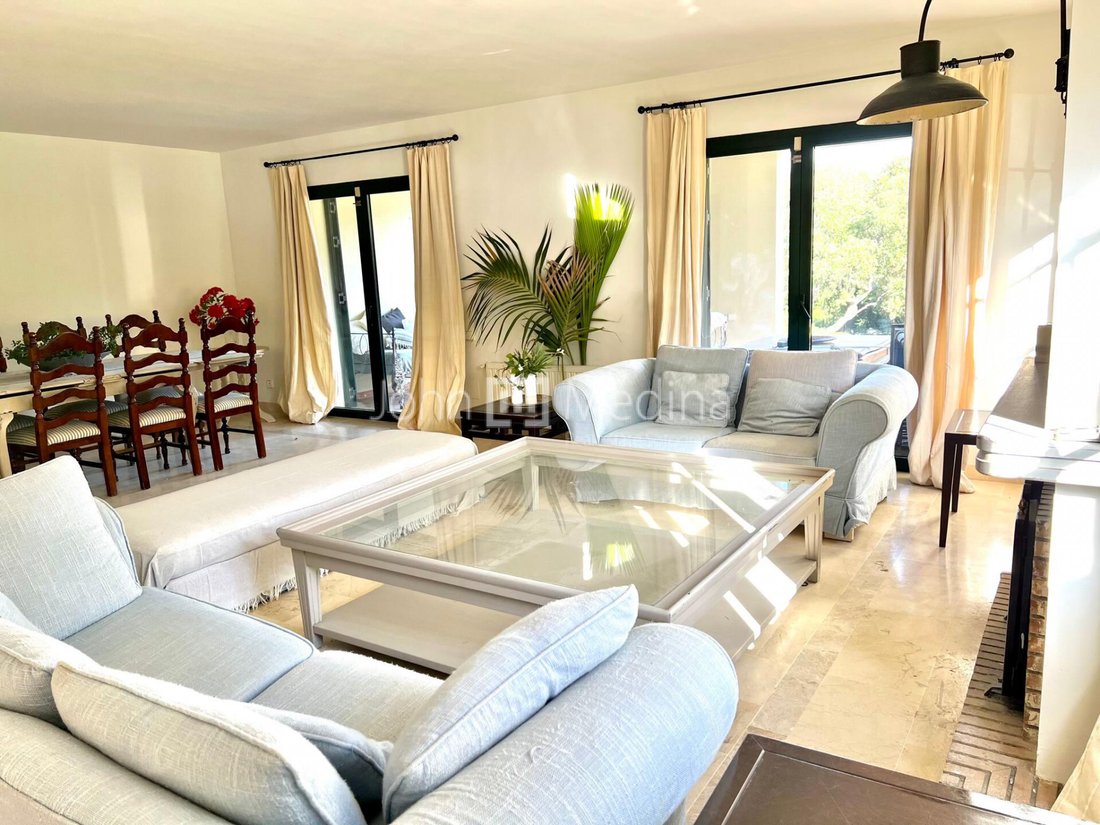 Townhouse in Sotogrande, San Roque, Andalusia 4 - 17443515