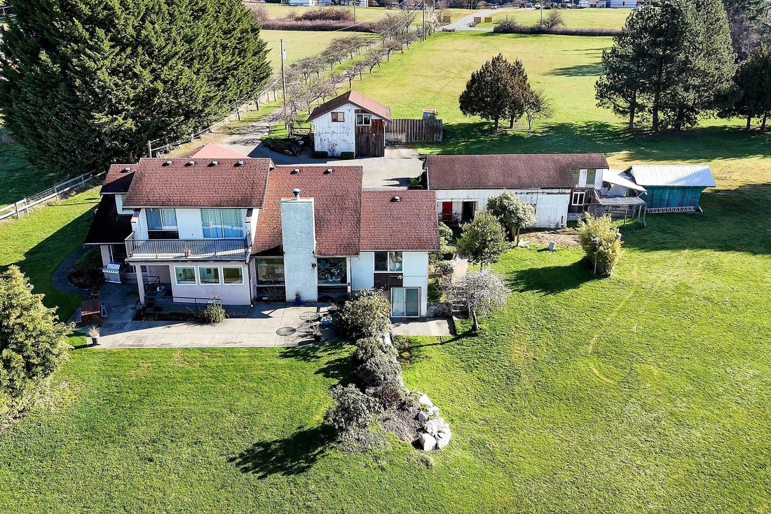 House in Saanich, British Columbia, Canada 3 - 17446574