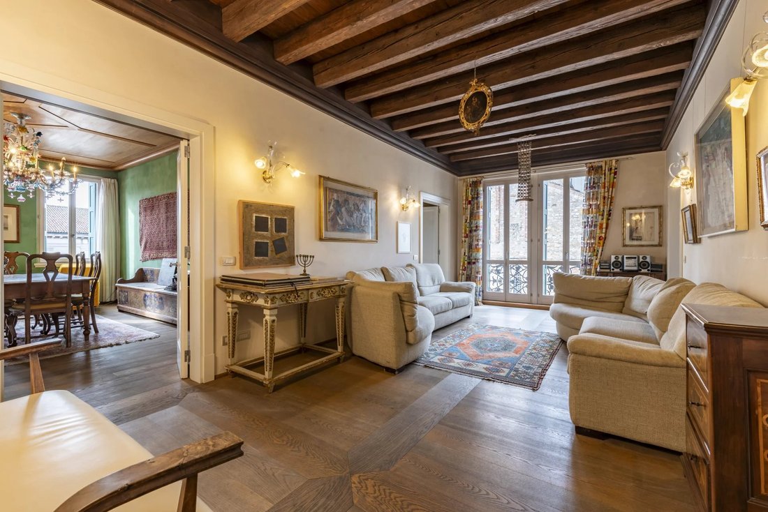 Apartment in Center, Belluno, Veneto 3 - 17444792