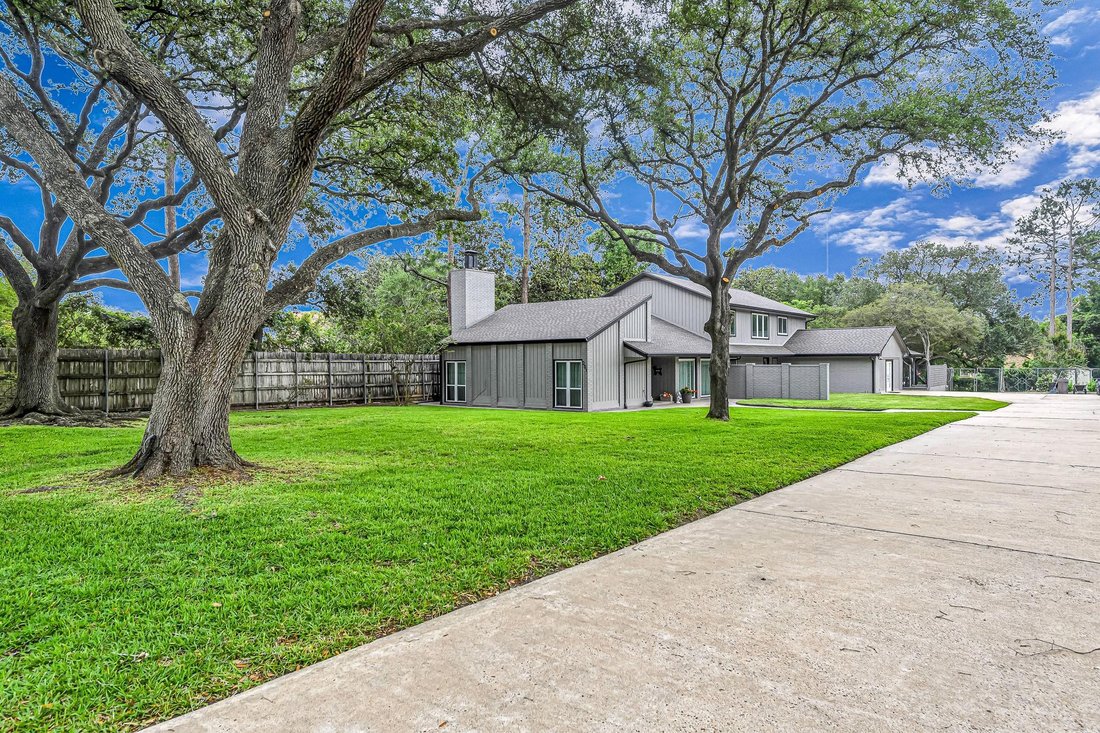 House in Rosenberg, Texas, United States 5 - 17442355