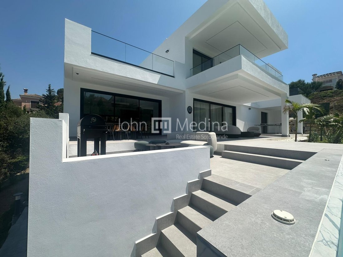 Villa in Sotogrande, San Roque, Andalusia 4 - 17443501