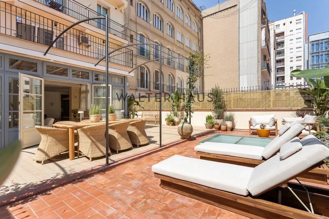 Apartment in Eixample, Barcelona, Spain 1 - 17446266