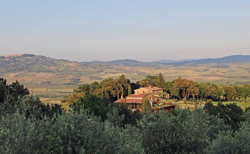 Castello a Montecatini Val di Cecina, Toscana, Italia 1