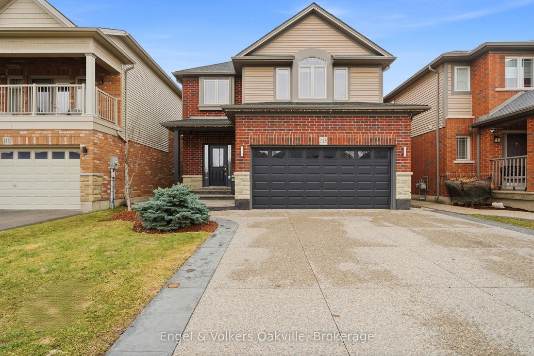 House in Hamilton, Ontario, Canada 2 - 17446879