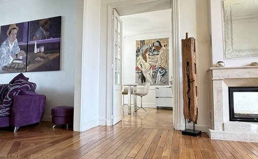 House in Martroi-Cathédrale, Orleans, France 1