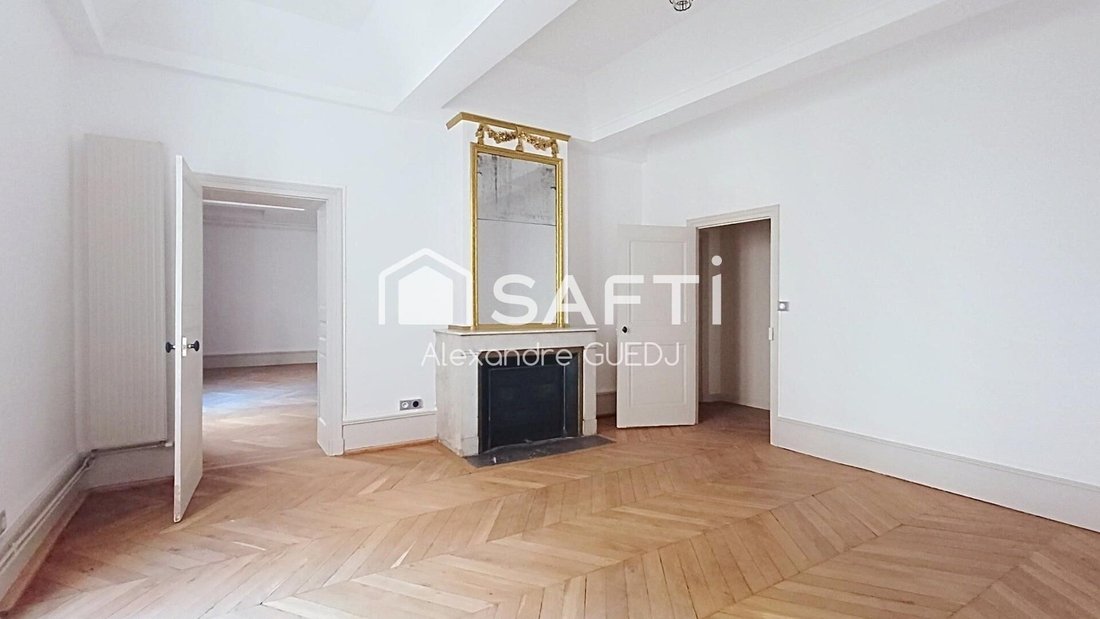Apartment in Cordeliers-Célestins-Bourse, Lyon 2e Arrondissement, Lyon 1 - 17445425