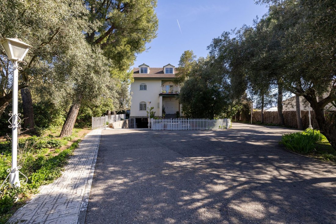 Villa in Atarfe, Andalusia, Spain 2 - 17446849