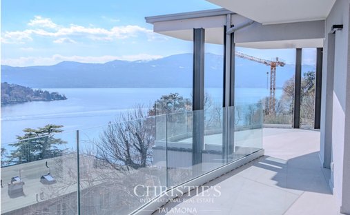 Apartment in Laveno-Mombello, Lombardy, Italy 1