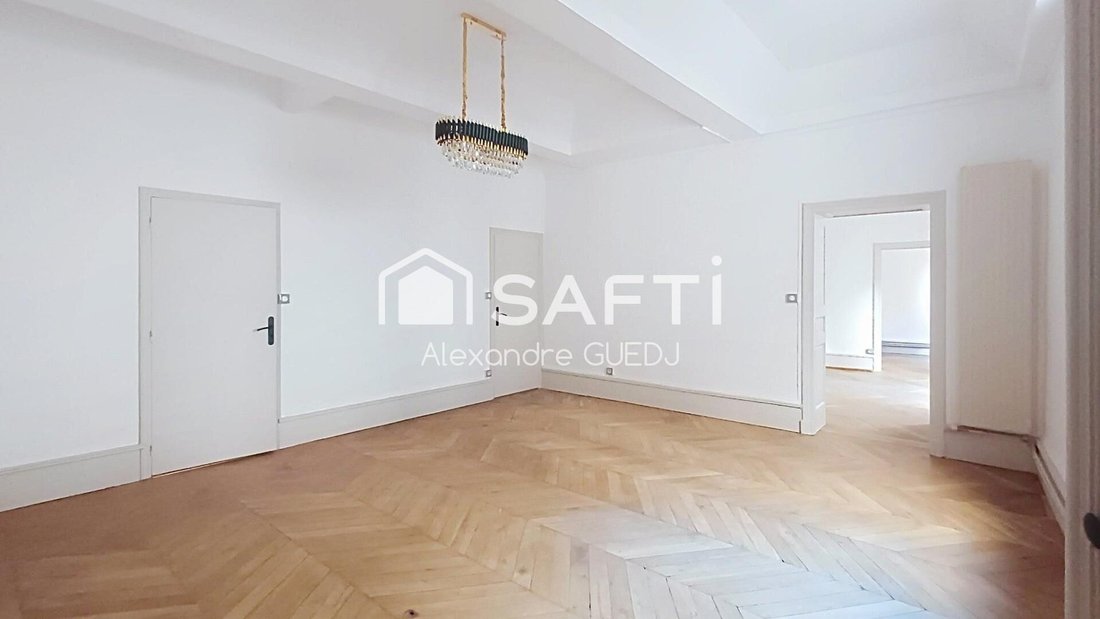 Apartment in Cordeliers-Célestins-Bourse, Lyon 2e Arrondissement, Lyon 2 - 17445425