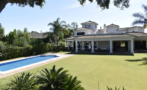 Villa in Sotogrande, San Roque, Andalusia 1