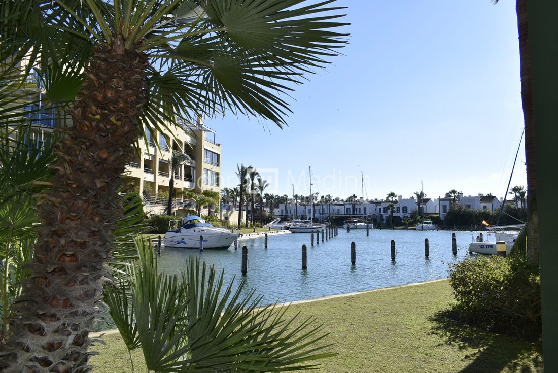 Apartment in Sotogrande, San Roque, Andalusia 2 - 17443110