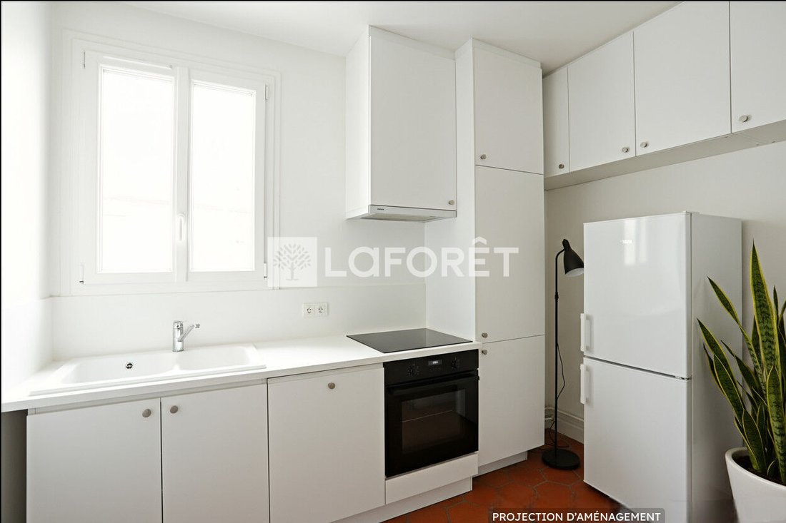 Apartment in Montsouris Dareau, Paris 14e Arrondissement, Paris 3 - 17405793