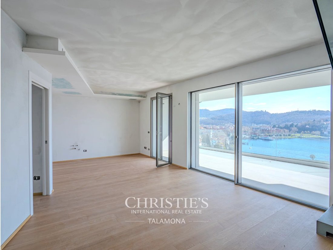 Apartment in Laveno-Mombello, Lombardy, Italy 4 - 17444510