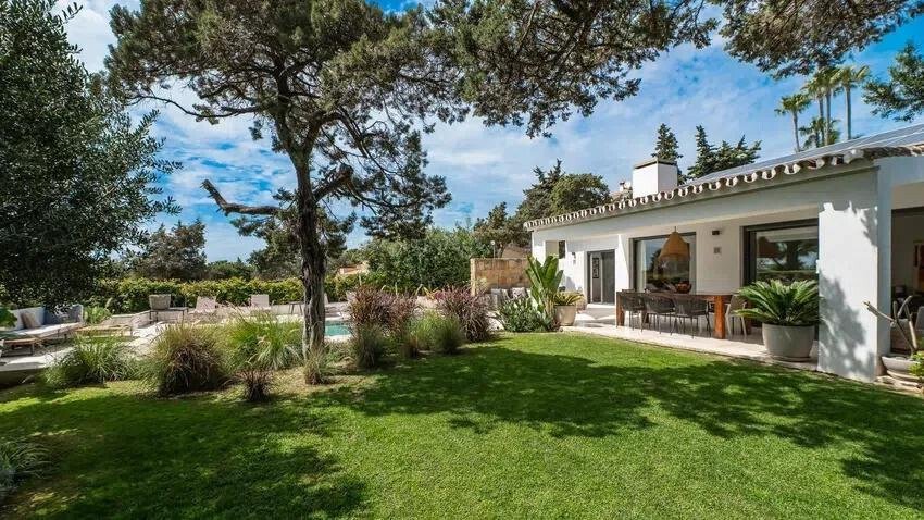 Villa in Elviria-Cabopino, Marbella, Spain 3 - 17443552