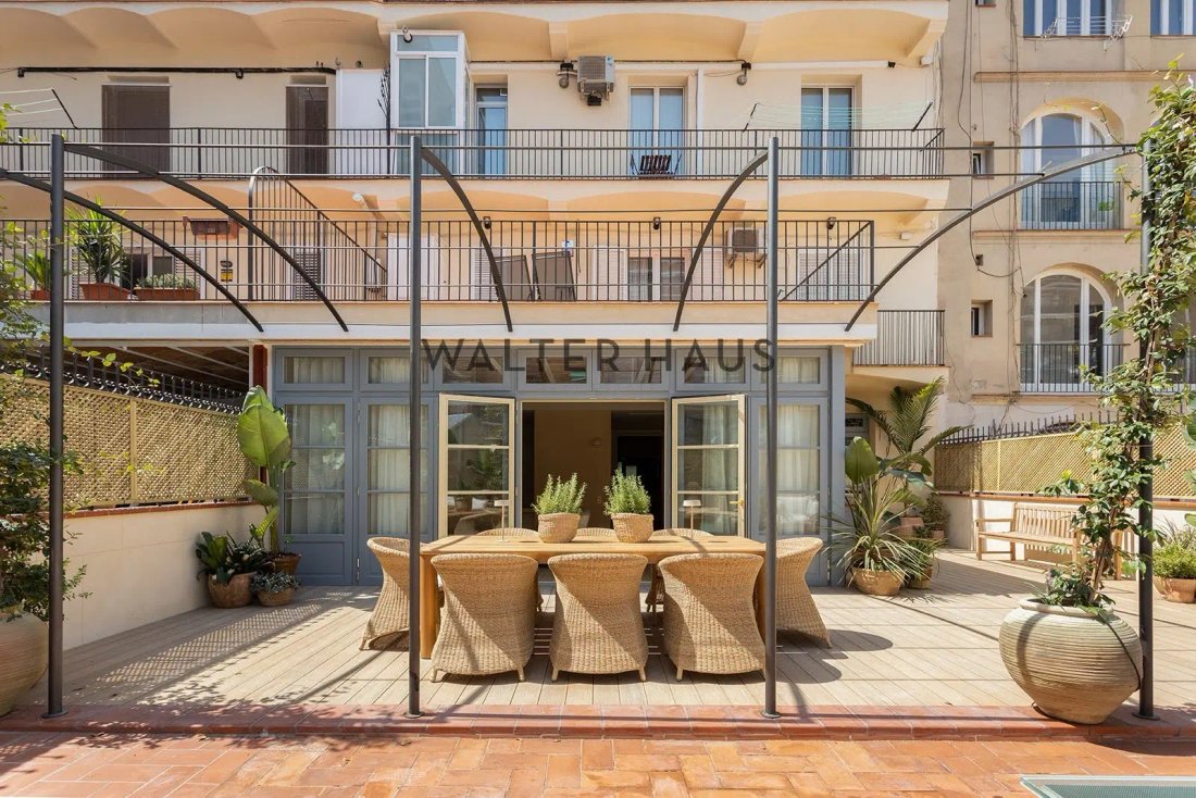 Apartment in Eixample, Barcelona, Spain 4 - 17446266