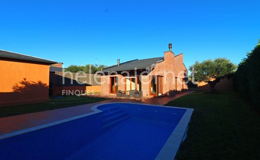 Townhouse en Vidreres, Cataluña, España 1