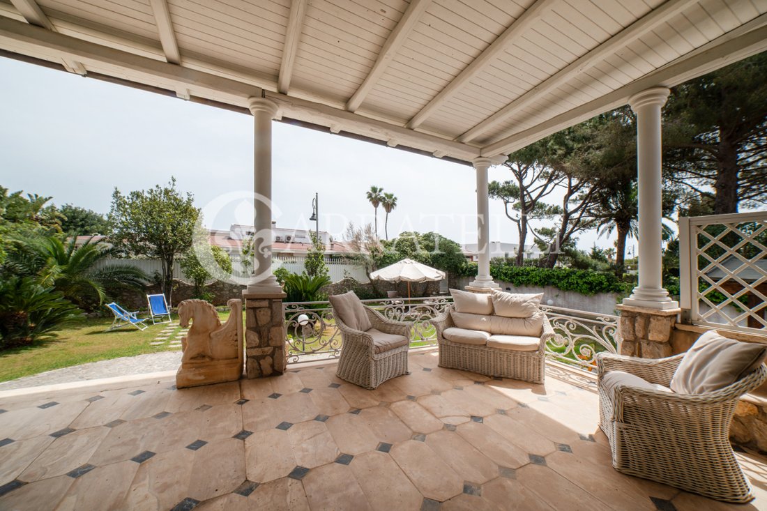 Villa in San Felice Circeo, Lazio, Italy 2 - 17446778