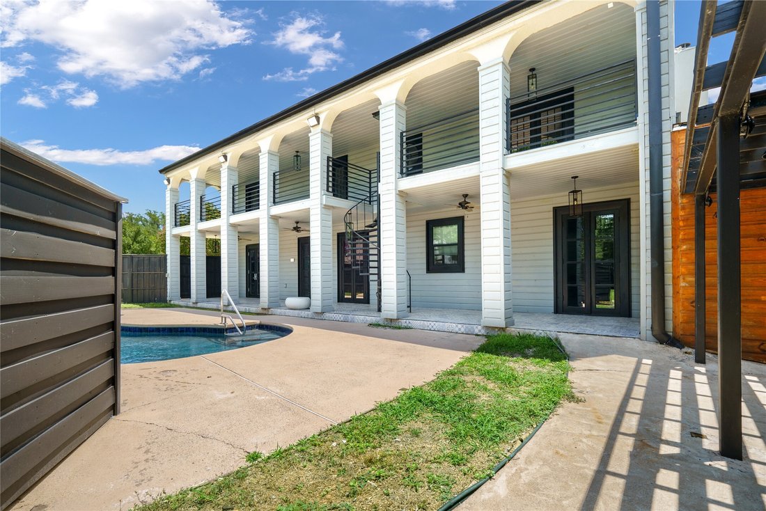 House in Farmers Branch, Texas, United States 3 - 17443237