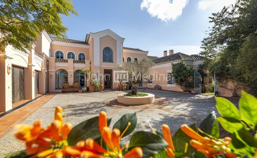 Villa a Sotogrande, San Roque, Andalusia 1