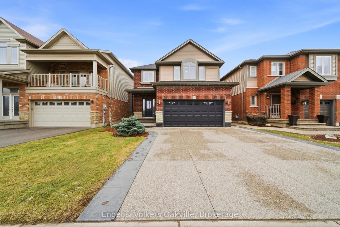 House in Hamilton, Ontario, Canada 3 - 17446879