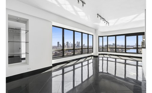 Condo in New York, New York, United States 1