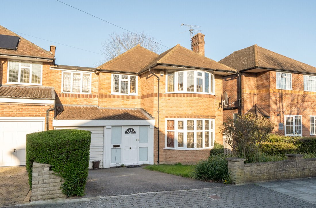 House in Barnet, England 1 - 17442524