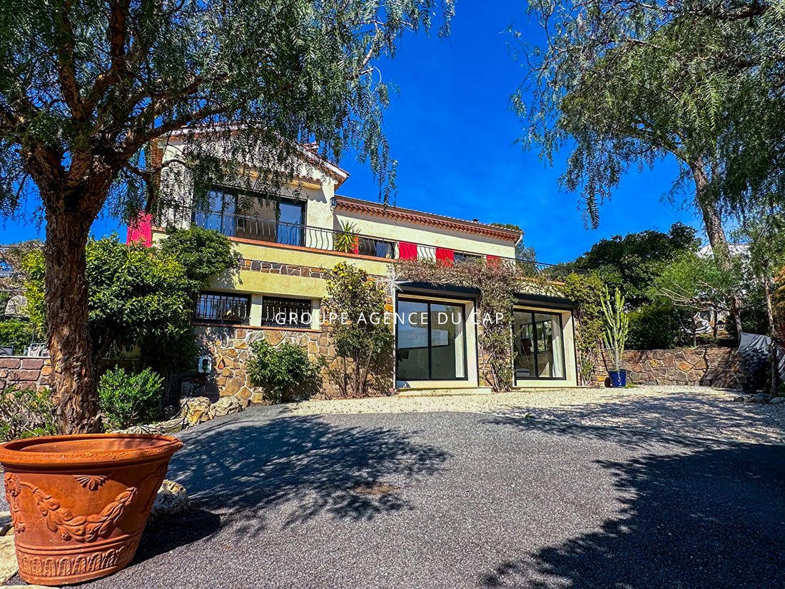 Villa in Tour de Mare, Frejus, France 3 - 17444597