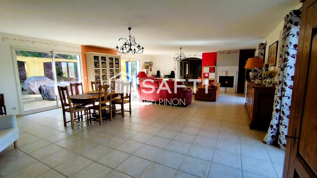House in Apt, Provence-Alpes-Côte d'Azur, France 5 - 17445496
