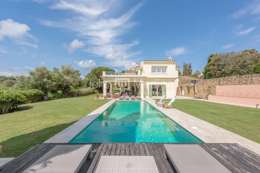 Villa in Sotogrande, San Roque, Andalusia 1 - 17442731