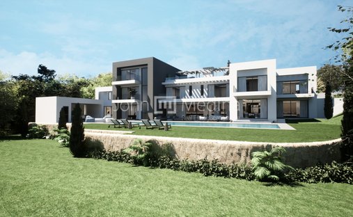 Villa in Sotogrande, San Roque, Andalusia 1