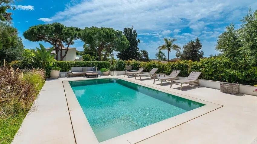 Villa in Elviria-Cabopino, Marbella, Spain 4 - 17443552