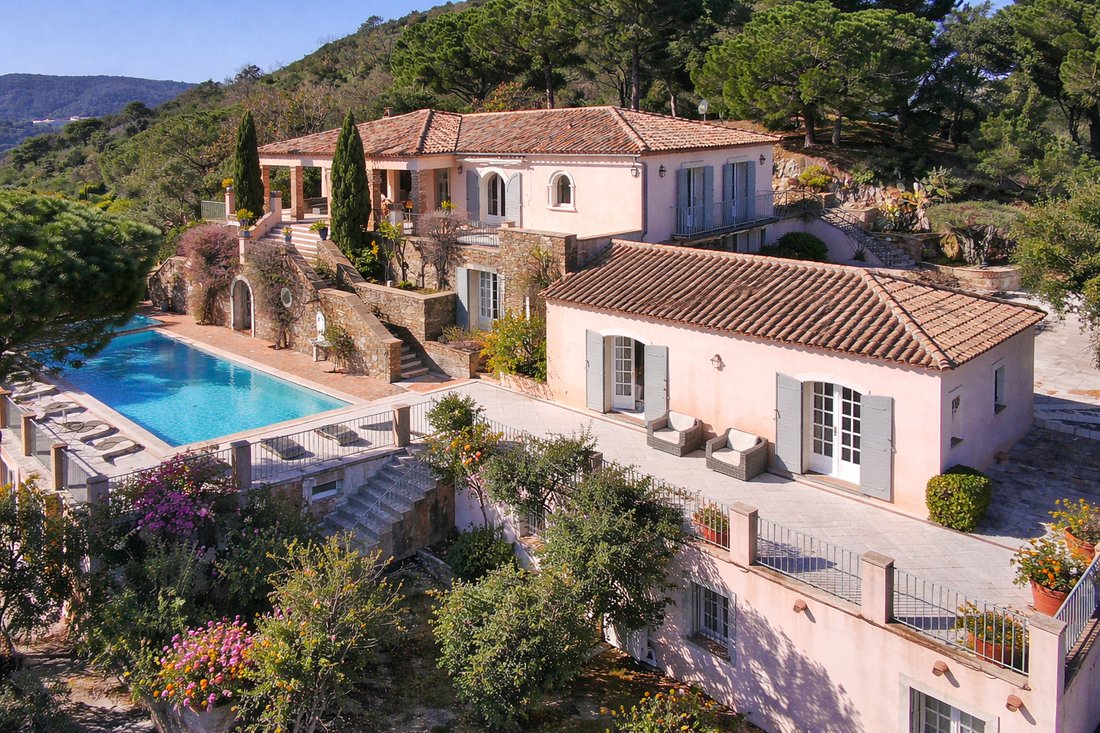 House in Ramatuelle, Provence-Alpes-Côte d'Azur, France 1 - 14001485