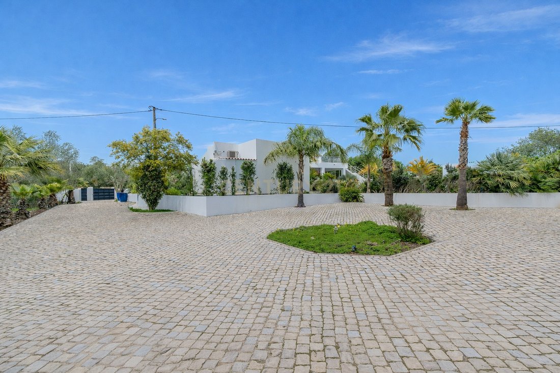 Villa in Quelfes, Algarve, Portugal 4 - 17135805
