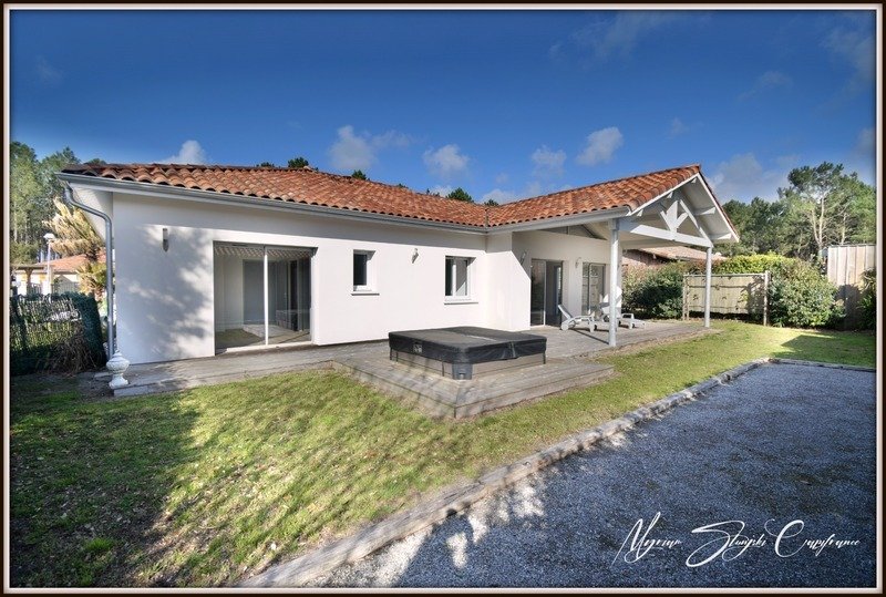 House in Moliets-et-Maa, Nouvelle-Aquitaine, France 1 - 17447228