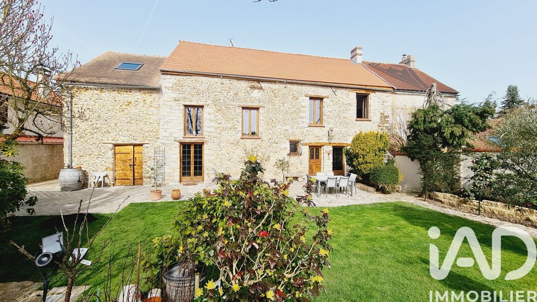 House in Fontenay-les-Briis, Ile-de-France, France 2 - 17445763