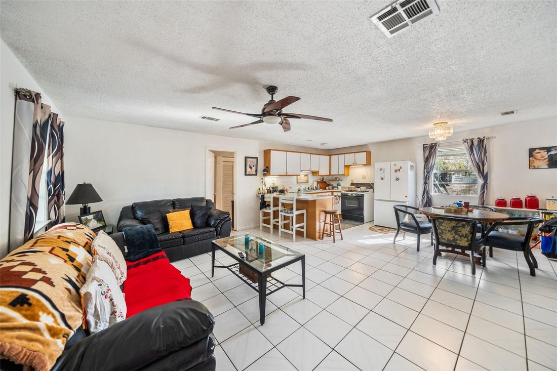 House in Santa Fe, Texas, United States 5 - 17445986