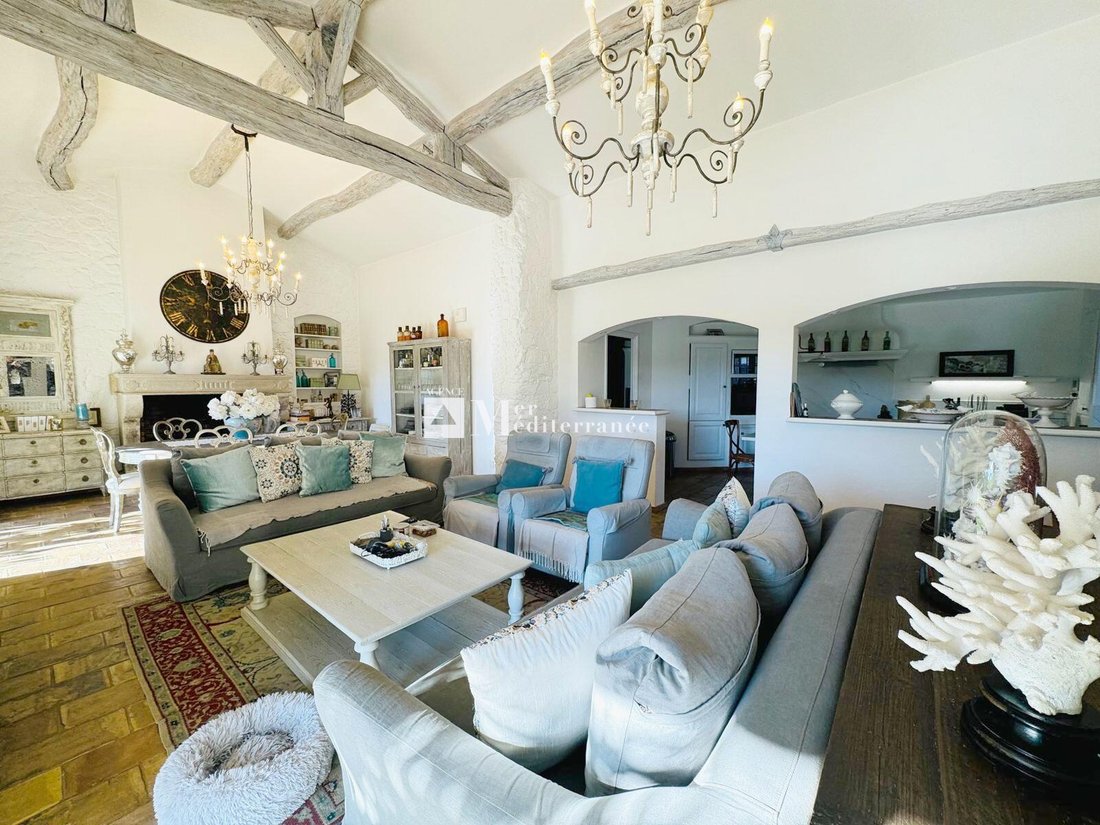 House in Grimaud, Provence-Alpes-Côte d'Azur, France 4 - 17447307