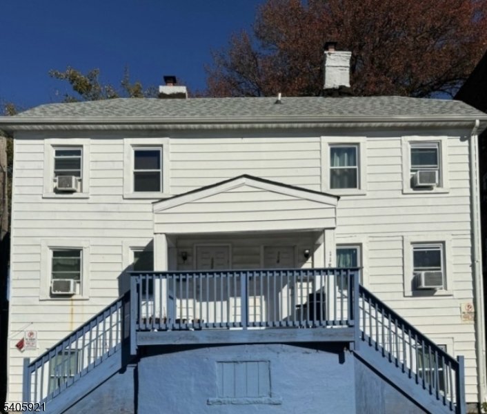 East Orange, New Jersey, United States 1 - 17443227