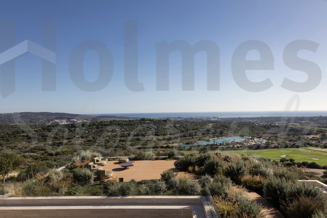 Villa in Sotogrande, San Roque, Andalusia 2 - 17443180