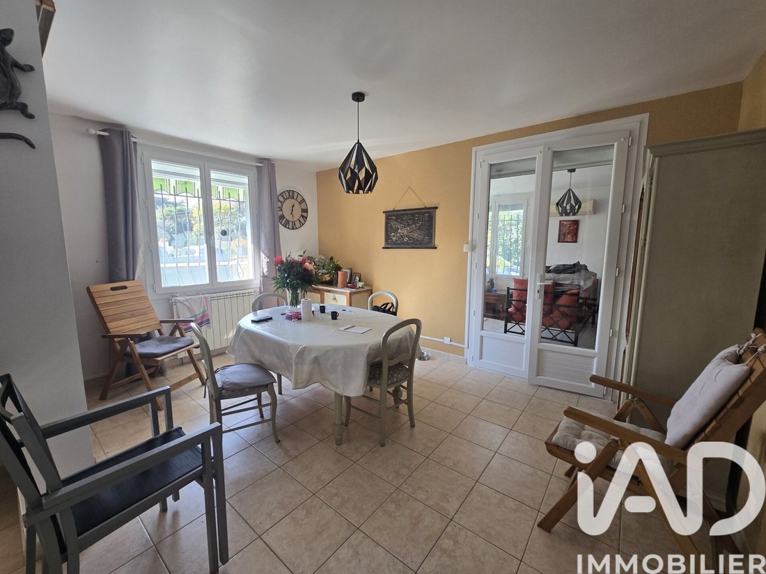 House in Six-Fours-les-Plages, Provence-Alpes-Côte d'Azur, France 3 - 17445776