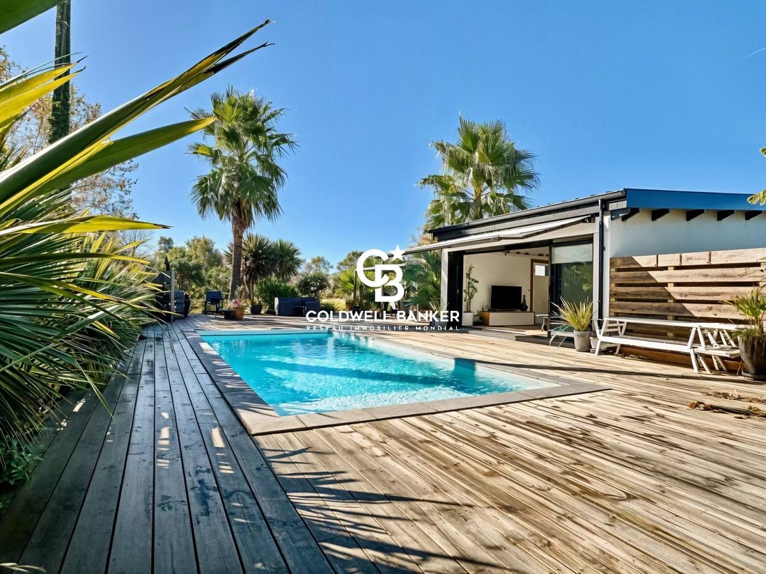 Estate in Saubrigues, Nouvelle-Aquitaine, France 4 - 17444508