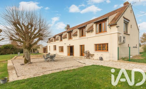 House in Villebeon, Ile-de-France, France 1