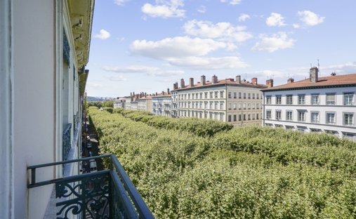 Apartment in Perralière, Lyon, Auvergne-Rhône-Alpes 1