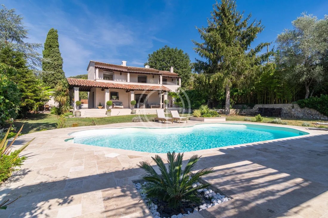 Villa in Mougins, Provence-Alpes-Côte d'Azur, France 1 - 17443349