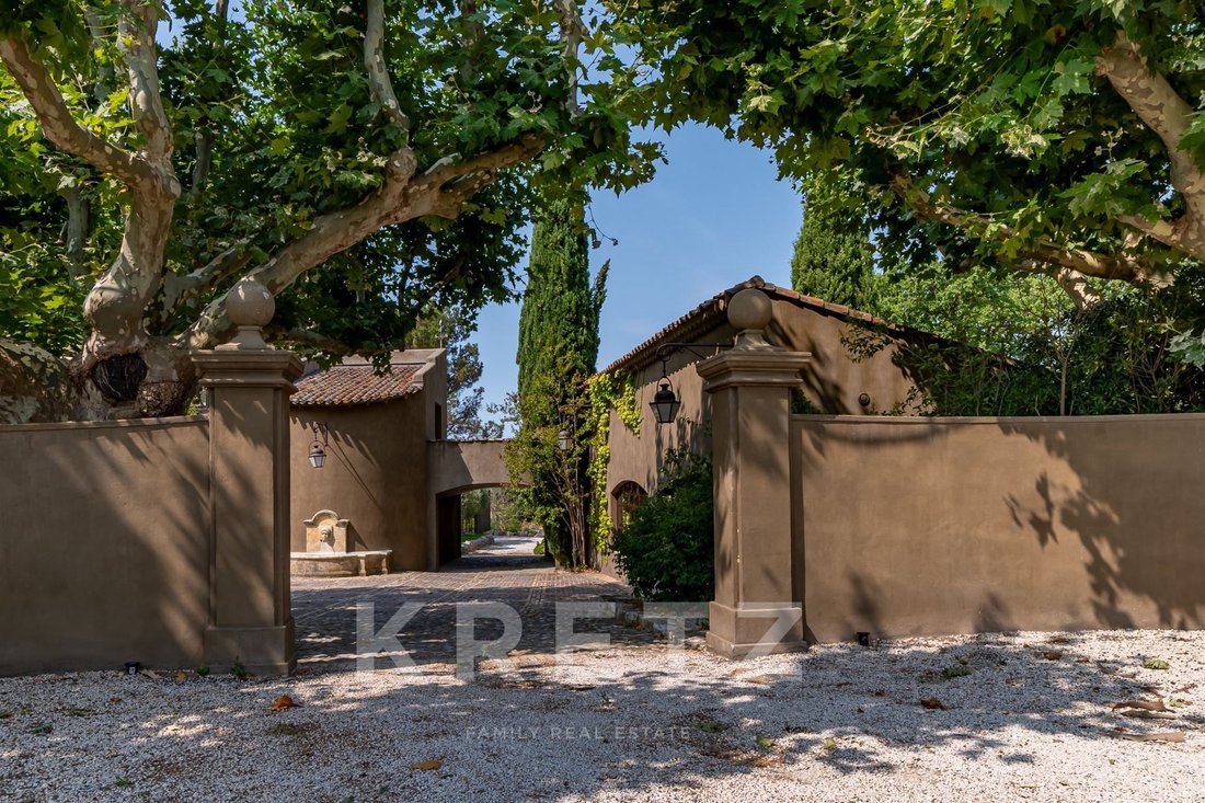 Casa de Campo en Aix-en-Provence, Provenza-Alpes-Costa Azul, Francia 3 - 16597917
